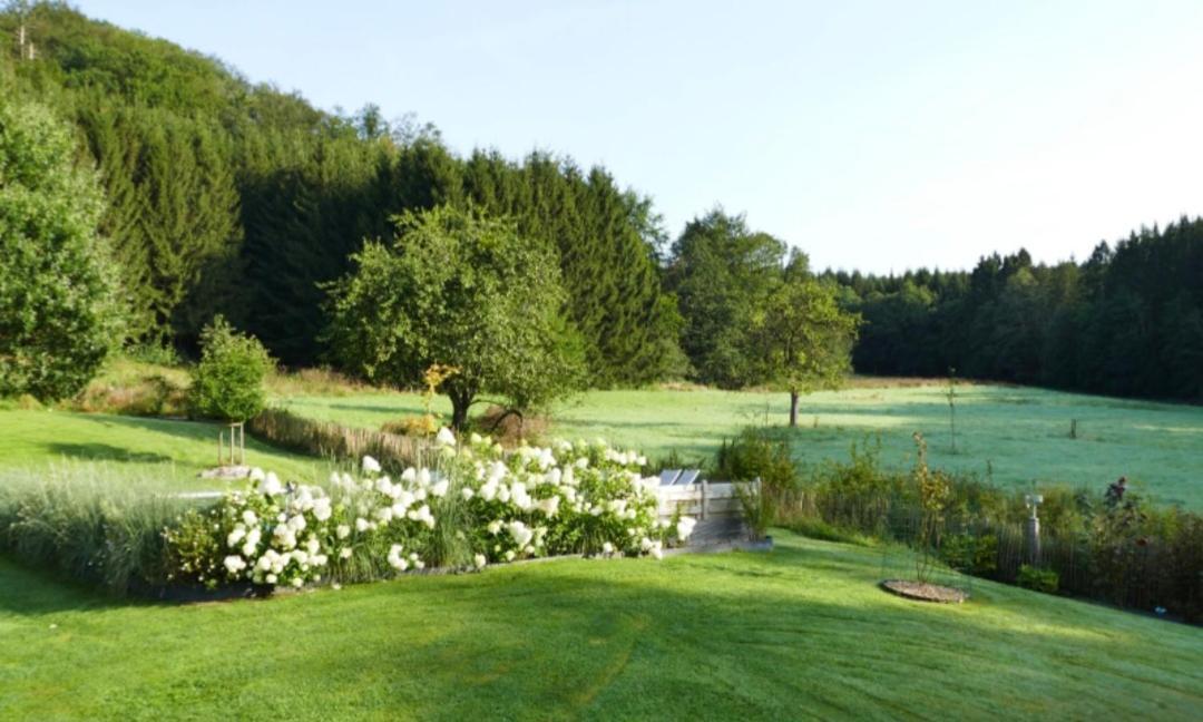 Le Clos Du Cerf - Le Sous-Bois Stoumont Bagian luar foto
